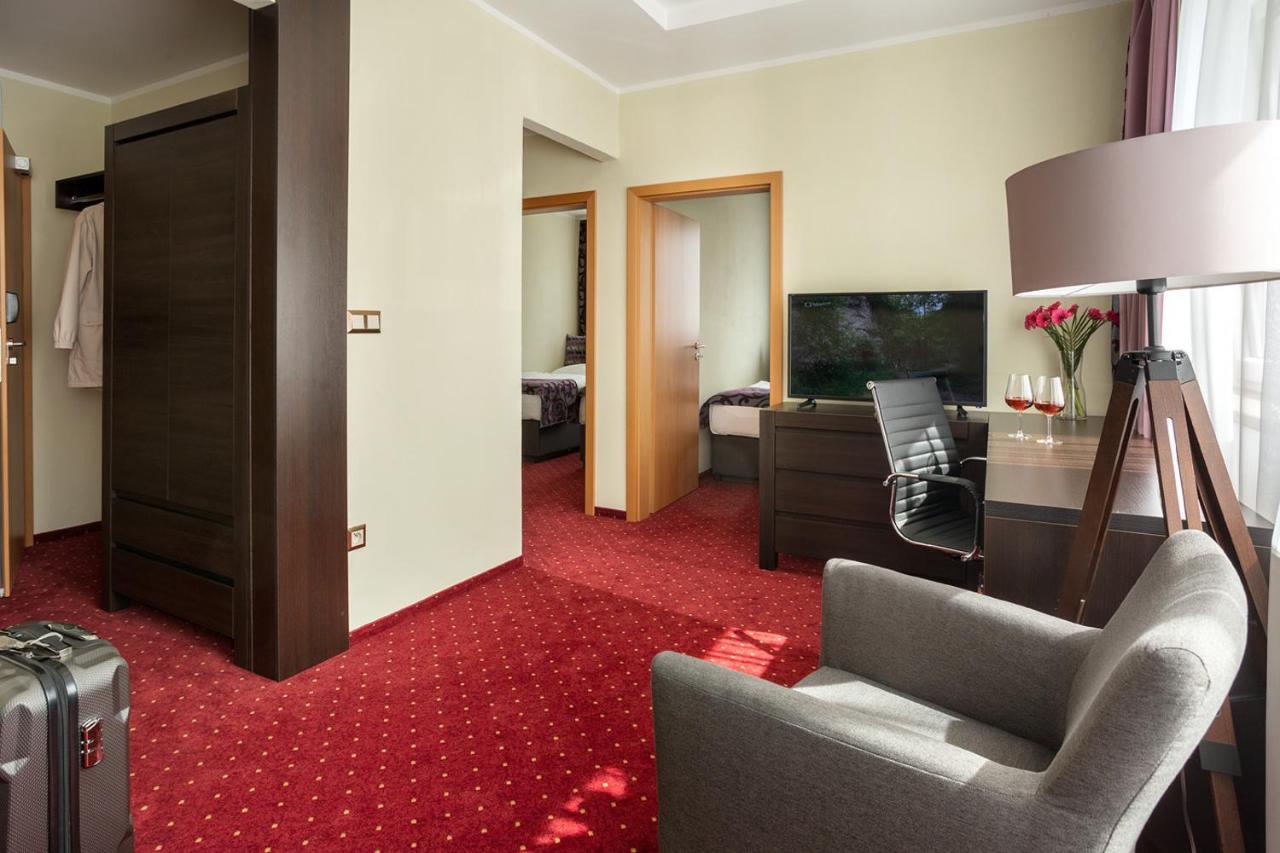 Hotel Na Vyvoji Vlasim Bagian luar foto