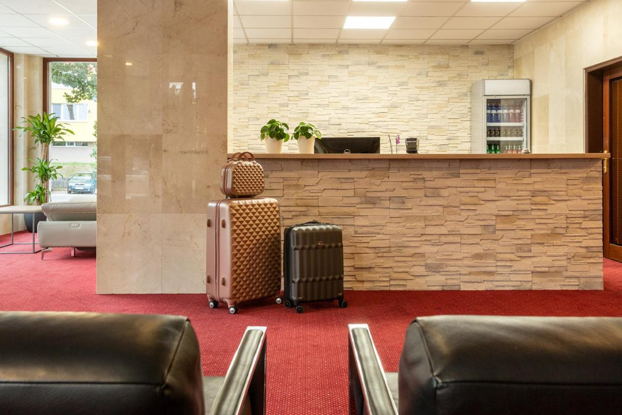 Hotel Na Vyvoji Vlasim Bagian luar foto